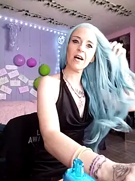 Purple2StayThnxx online show from March 24, 2026, 7:41 pm