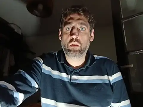davidrojo1984 online show from July 15, 2026, 4:40 am