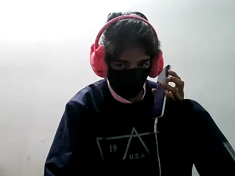 Aarohi An online show from December 3, 2025, 2:37 pm