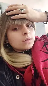 Aurora blaack online show from December 1, 2025, 5:12 am