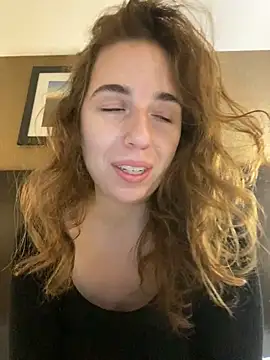 Snapshot of sweetsocalgirl chatting on September 28, 2025, 4:01 pm sweetsocalgirl online show from September 28, 2025, 4:01 pm