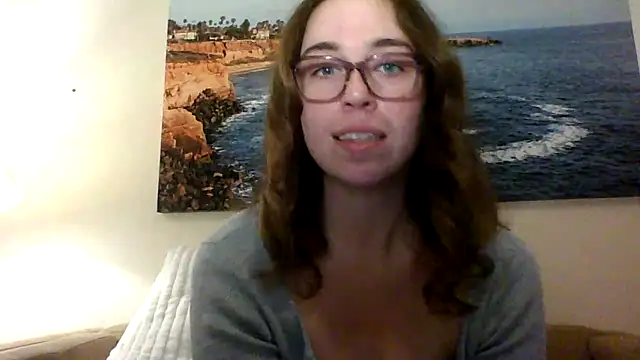 Snapshot of sweetsocalgirl chatting on February 3, 2026, 3:04 am sweetsocalgirl online show from February 3, 2026, 3:04 am