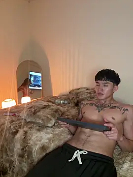 myc hot online show from March 8, 2026, 6:50 am