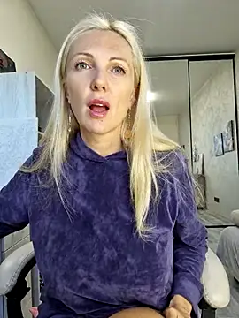 Monna online show from October 2, 2025, 12:34 pm