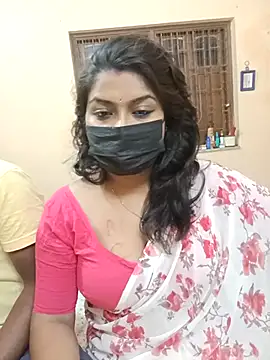 Naughty-Chaaya online show from November 13, 2025, 6:18 pm