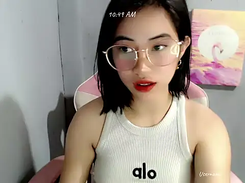 Rainea149 online show from March 13, 2026, 2:51 am