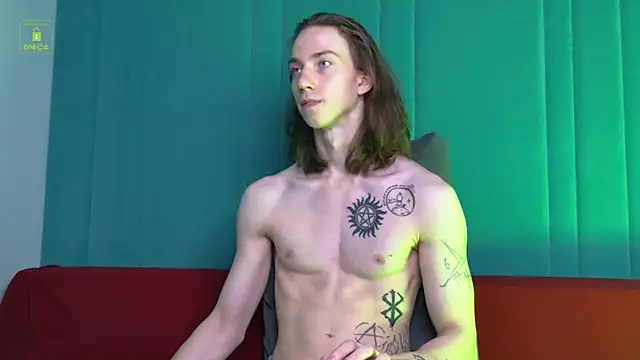 ares pallini online show from September 24, 2025, 10:18 am