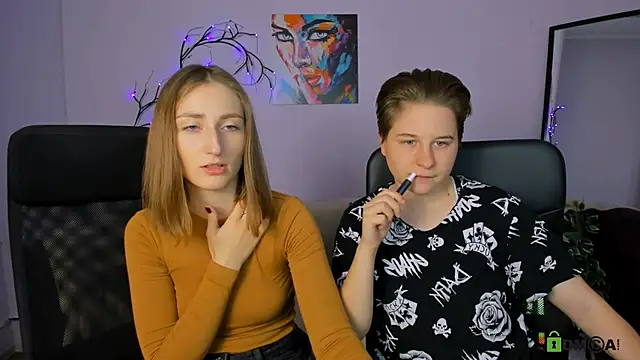 eva smiith  online show from October 2, 2025, 5:58 am