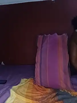 Kinkydarkie online show from May 18, 2026, 8:09 am