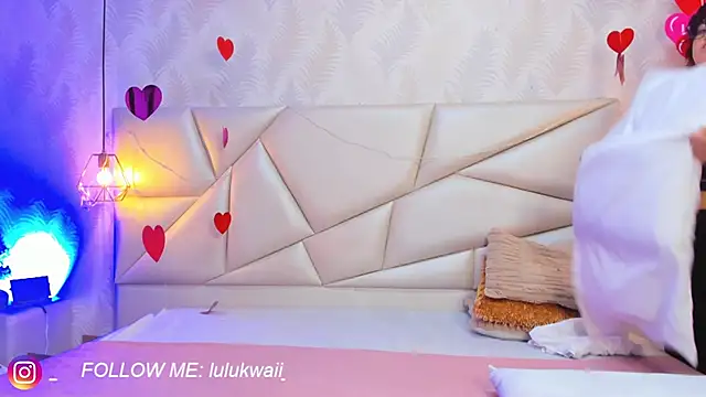 lulukawai16 online show from February 26, 2026, 7:13 pm