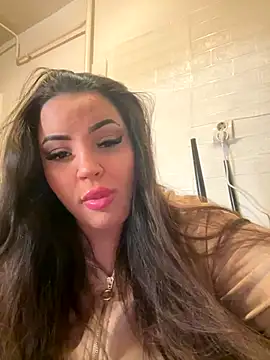 sexybunny18255 online show from November 22, 2025, 10:20 pm