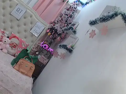 miss ning online show from November 19, 2025, 11:43 am