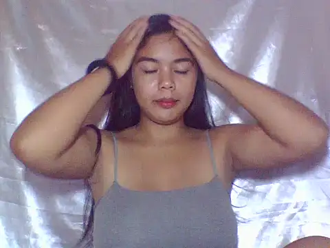 sweet heaven00 online show from December 3, 2025, 12:40 am