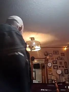 Snapshot of BonnienClyde5421 chatting on February 25, 2026, 1:59 am BonnienClyde5421 online show from February 25, 2026, 1:59 am