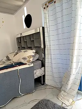 Terra-22cm online show from October 26, 2025, 5:41 pm