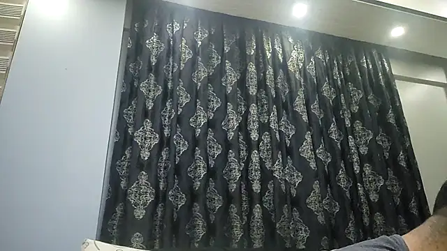 Apooabe online show from November 13, 2025, 12:20 am