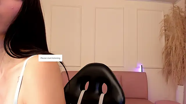 Snapshot of Lilily_lv chatting on December 4, 2025, 12:14 pm Lilily lv online show from December 4, 2025, 12:14 pm