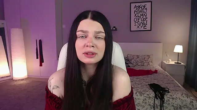 Michela Fruet online show from November 8, 2025, 1:06 am