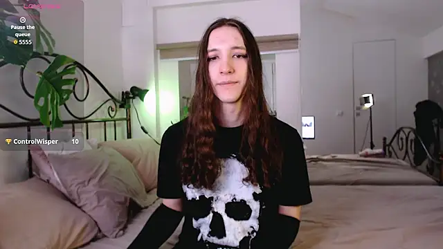 SilverMuse online show from March 8, 2026, 10:46 pm