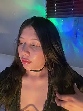 Snapshot of snow_doll chatting on October 10, 2025, 8:41 pm snow doll online show from October 10, 2025, 8:41 pm