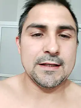 Bradd 32 online show from October 2, 2025, 12:50 am