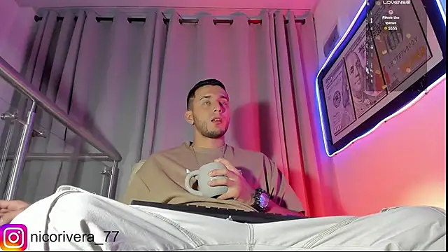 nico rivera online show from April 7, 2026, 2:45 am