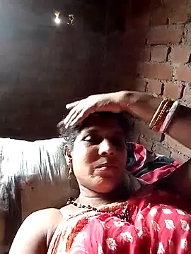 Snapshot of Savita992 chatting on September 24, 2025, 6:39 am Savita992 online show from September 24, 2025, 6:39 am
