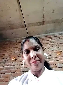 Snapshot of Savita992 chatting on October 4, 2025, 5:38 am Savita992 online show from October 4, 2025, 5:38 am