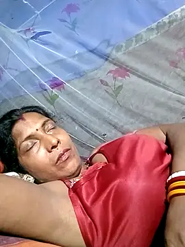 Savita992 online show from May 9, 2026, 9:53 pm