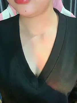 Linhtruong  online show from March 3, 2026, 3:56 am