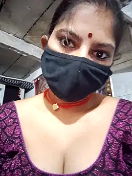 Daisygirl9 online show from May 15, 2026, 11:12 pm