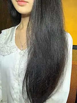 Nhinhi18 online show from January 13, 2026, 3:50 pm