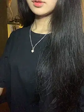 Nhinhi18 online show from March 1, 2026, 3:25 pm