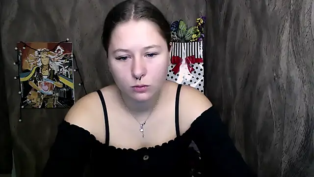 Snapshot of Linda_S_ chatting on September 24, 2025, 9:12 am Linda S  online show from September 24, 2025, 9:12 am