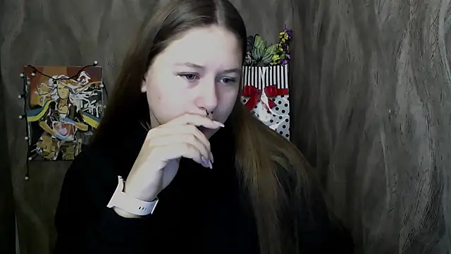 Snapshot of Linda_S_ chatting on October 3, 2025, 9:17 am Linda S  online show from October 3, 2025, 9:17 am