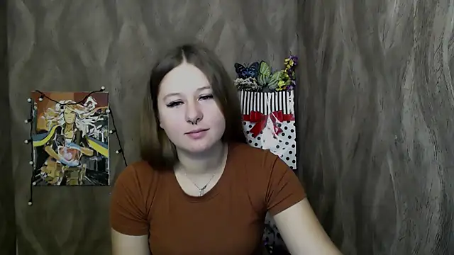 Snapshot of Linda_S_ chatting on October 8, 2025, 8:56 am Linda S  online show from October 8, 2025, 8:56 am