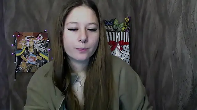 Snapshot of Linda_S_ chatting on October 10, 2025, 12:26 pm Linda S  online show from October 10, 2025, 12:26 pm