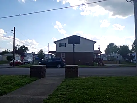 sloppytopkins online show from April 23, 2026, 9:17 pm