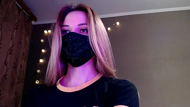 Iris lave online show from April 14, 2026, 5:30 pm