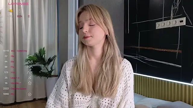 zegoii online show from October 10, 2025, 1:43 pm