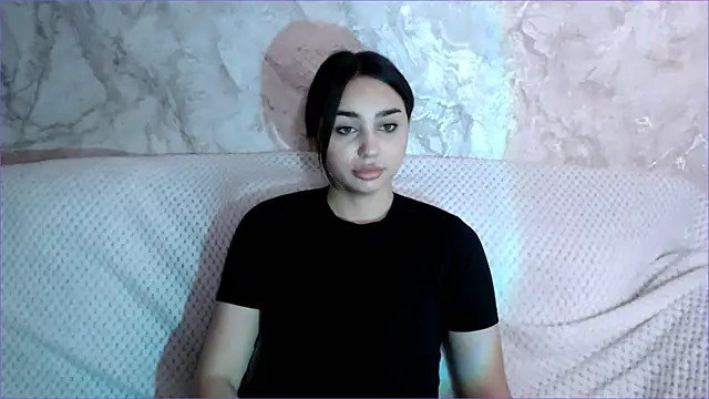 Snapshot of ChocolateKity chatting on April 14, 2026, 4:07 am ChocolateKity online show from April 14, 2026, 4:07 am