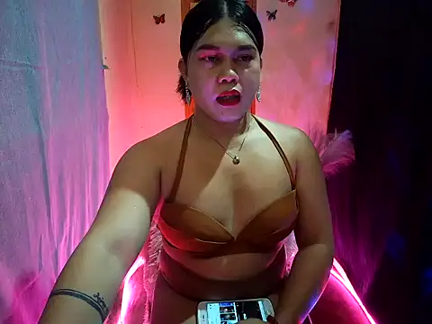 mika lover online show from September 25, 2025, 6:22 pm