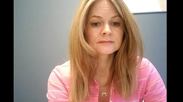 Ginger-bb online show from January 8, 2026, 7:32 am