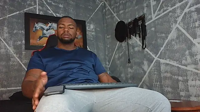 big blackmen19 online show from March 3, 2026, 2:01 pm