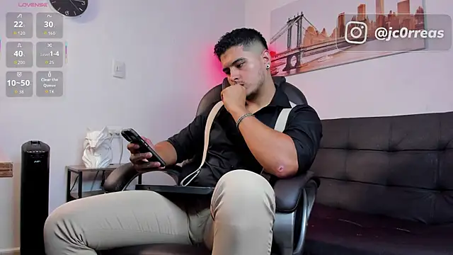  Juanes online show from December 18, 2025, 9:43 pm