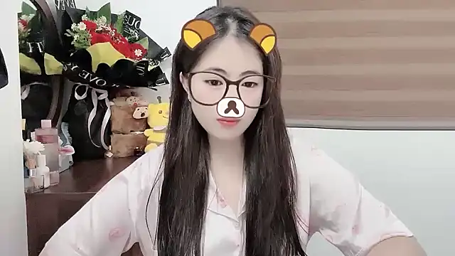 Snapshot of Amelia-babee chatting on October 22, 2025, 1:44 pm Amelia-babee online show from October 22, 2025, 1:44 pm