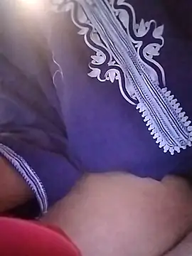 JuicyBigcockxh online show from October 4, 2025, 2:48 pm