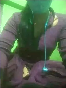 HOT SKS25 online show from November 21, 2025, 3:54 pm