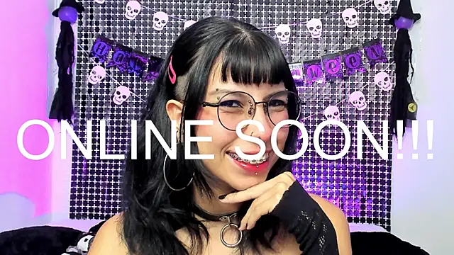 Rose 72 online show from November 9, 2025, 7:56 pm