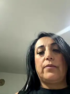 hotadhara01 online show from November 2, 2025, 2:03 am